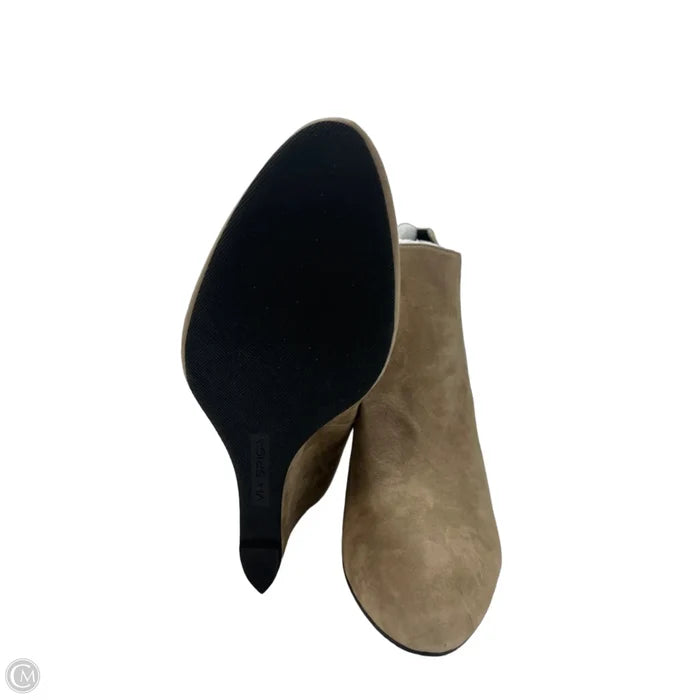 Boots Ankle Heels By Via Spiga In Brown, Size: 9