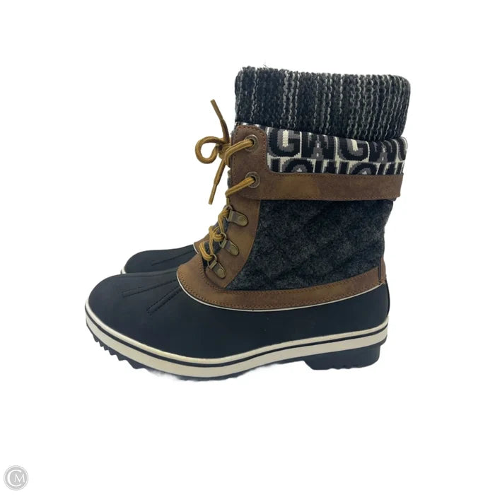 Boots Snow By Global Win In Brown & Grey, Size: 9