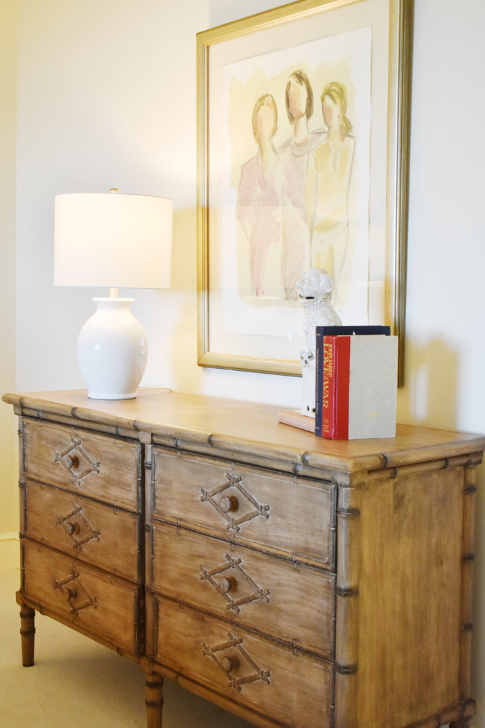 Curvaceous Rounded Ceramic Lamp