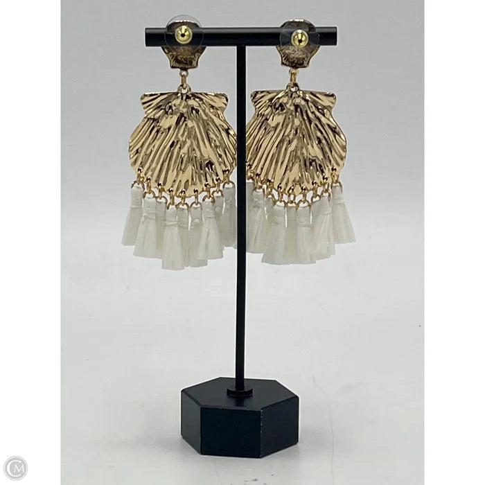 Earrings Designer By Lilly Pulitzer