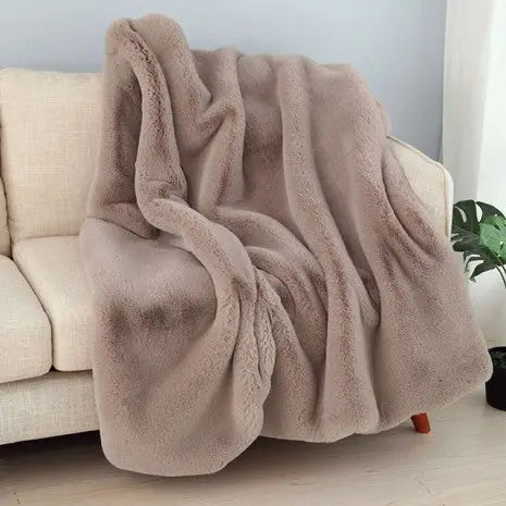 Leon Throw Blanket – Blush Denmark Home