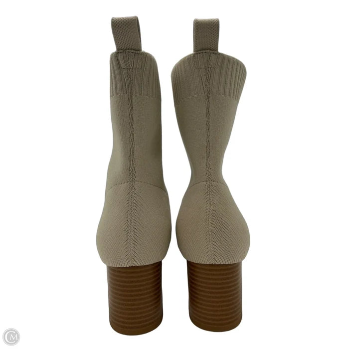 Like New! Boots Ankle Heels By Quince In Beige, Size: 9