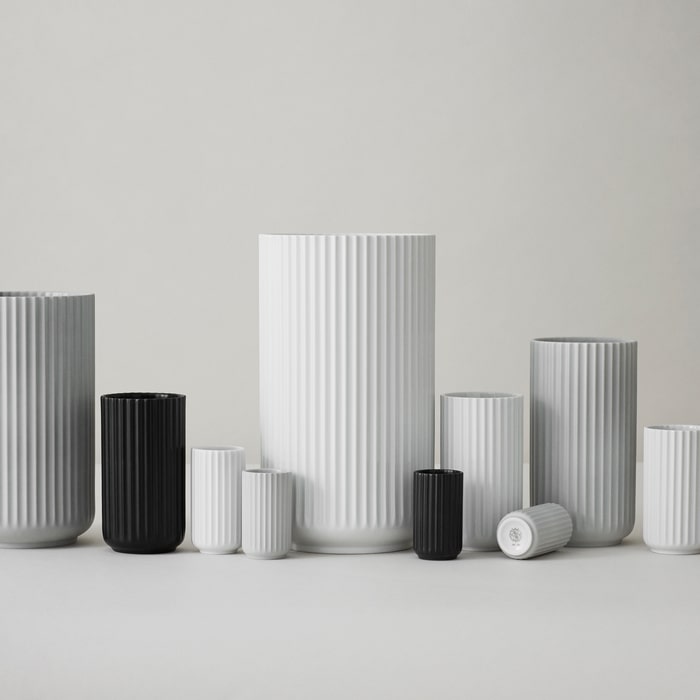 Lyngby Porcelaen Vase — Black
