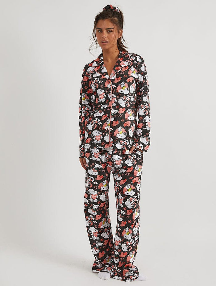Peanuts x Skinnydip Snoopy Love Pyjama Set Lingerie & Nightwear Skinnydip London