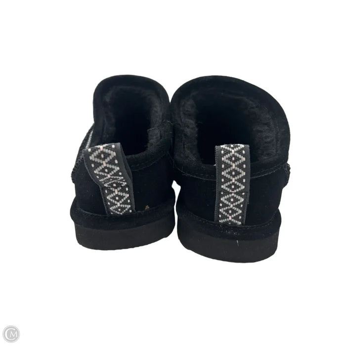 Slippers By Bearpaw In Black, Size: 9