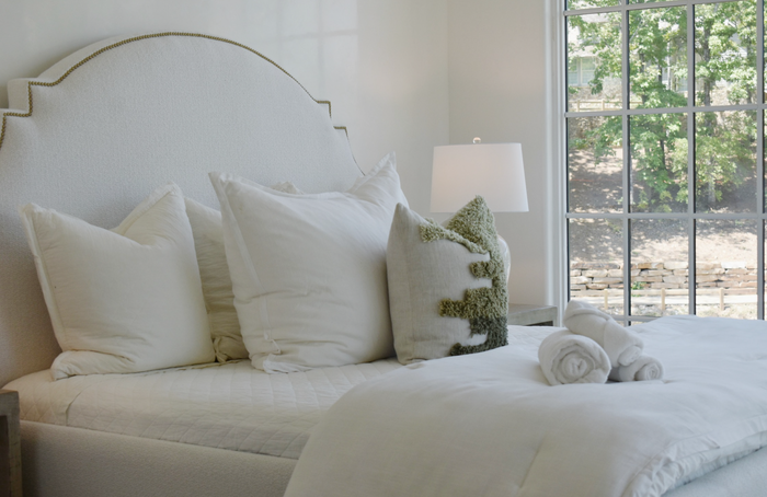 Talum Sage/Natural Pillow